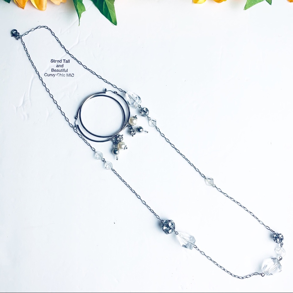 Loft Loop Earrings and Necklace Set